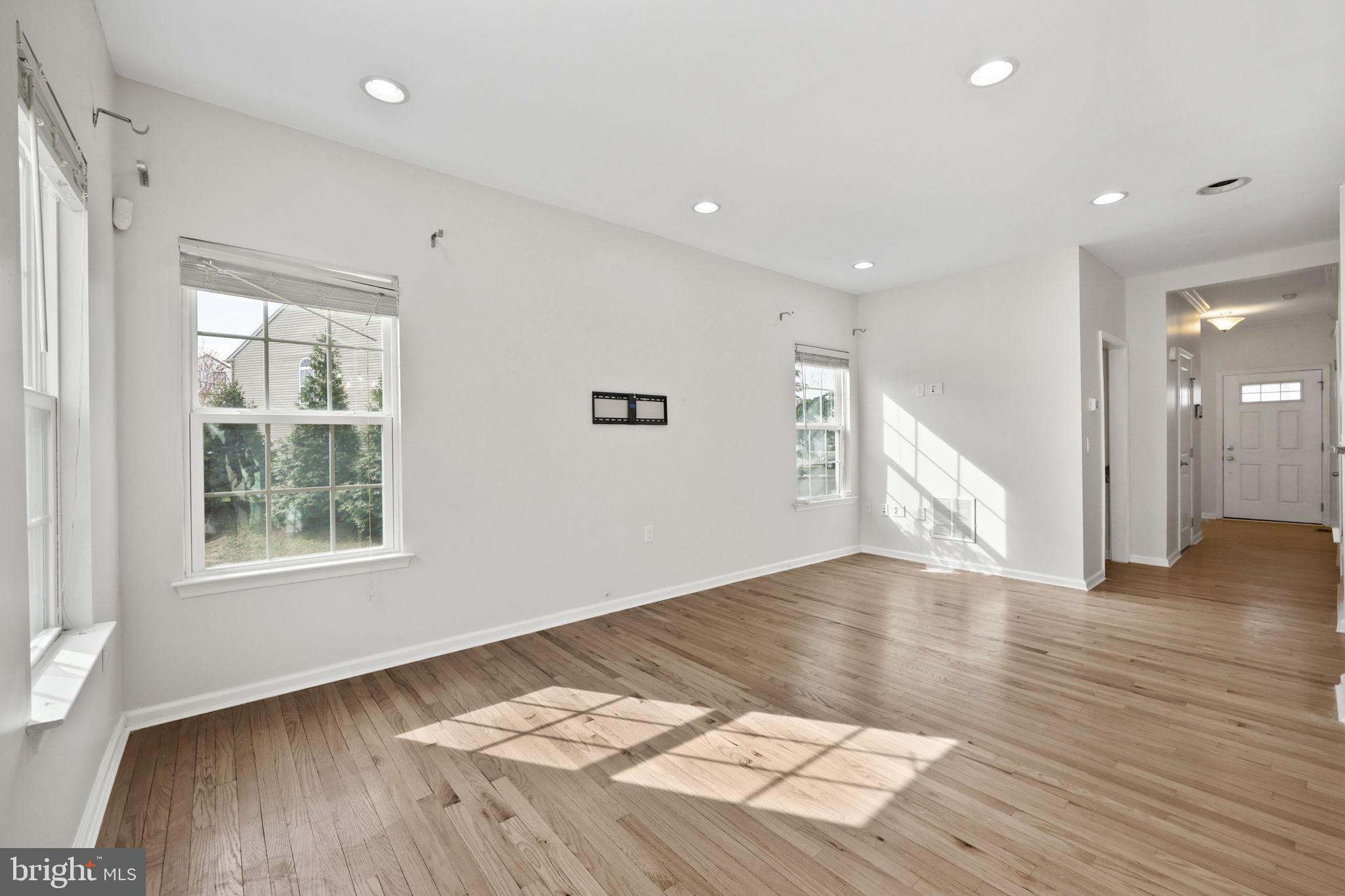 18 Panfili Lane Hamilton, NJ 08610 - Photo 16 of 46