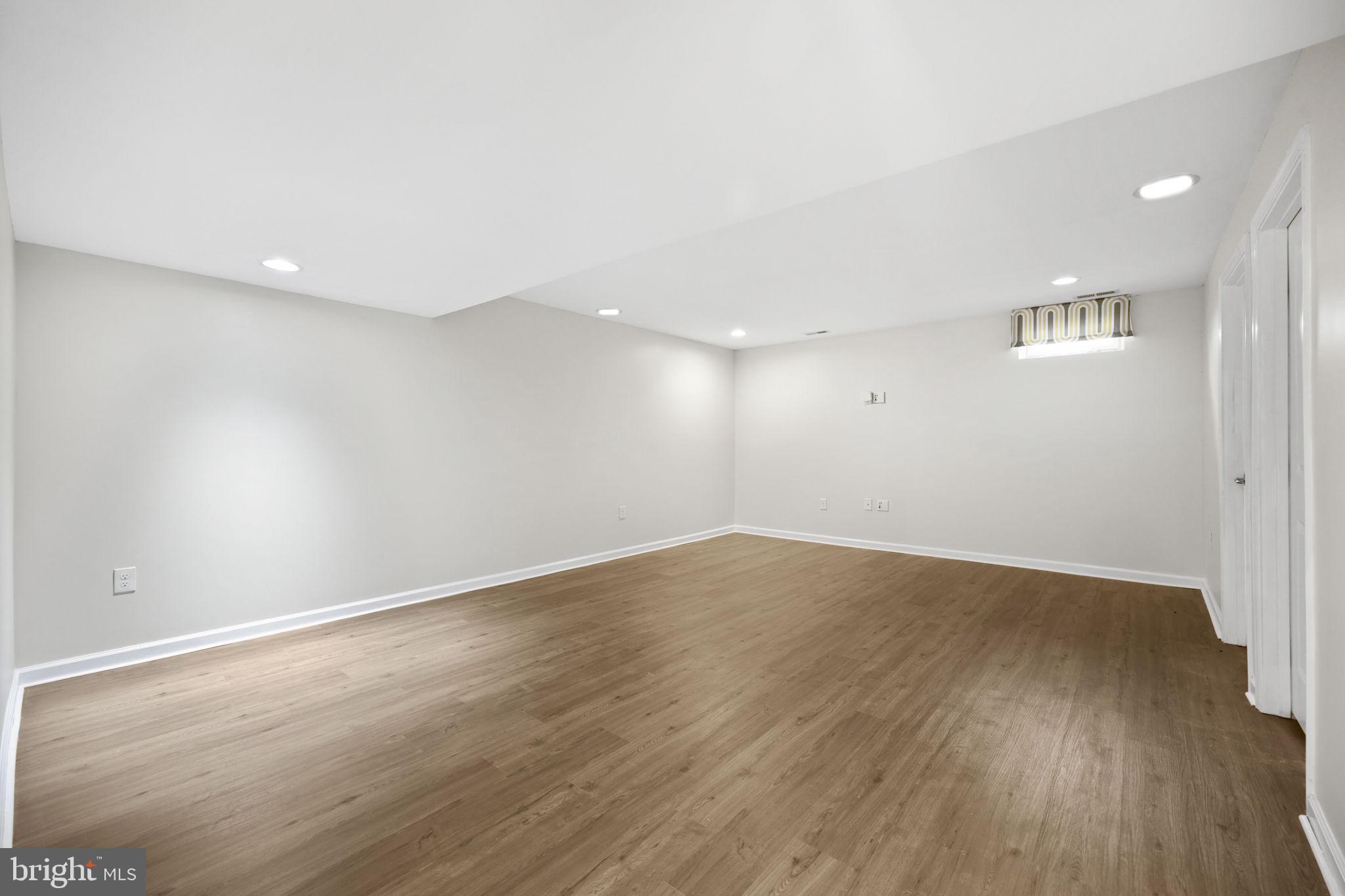 18 Panfili Lane Hamilton, NJ 08610 - Photo 33 of 46