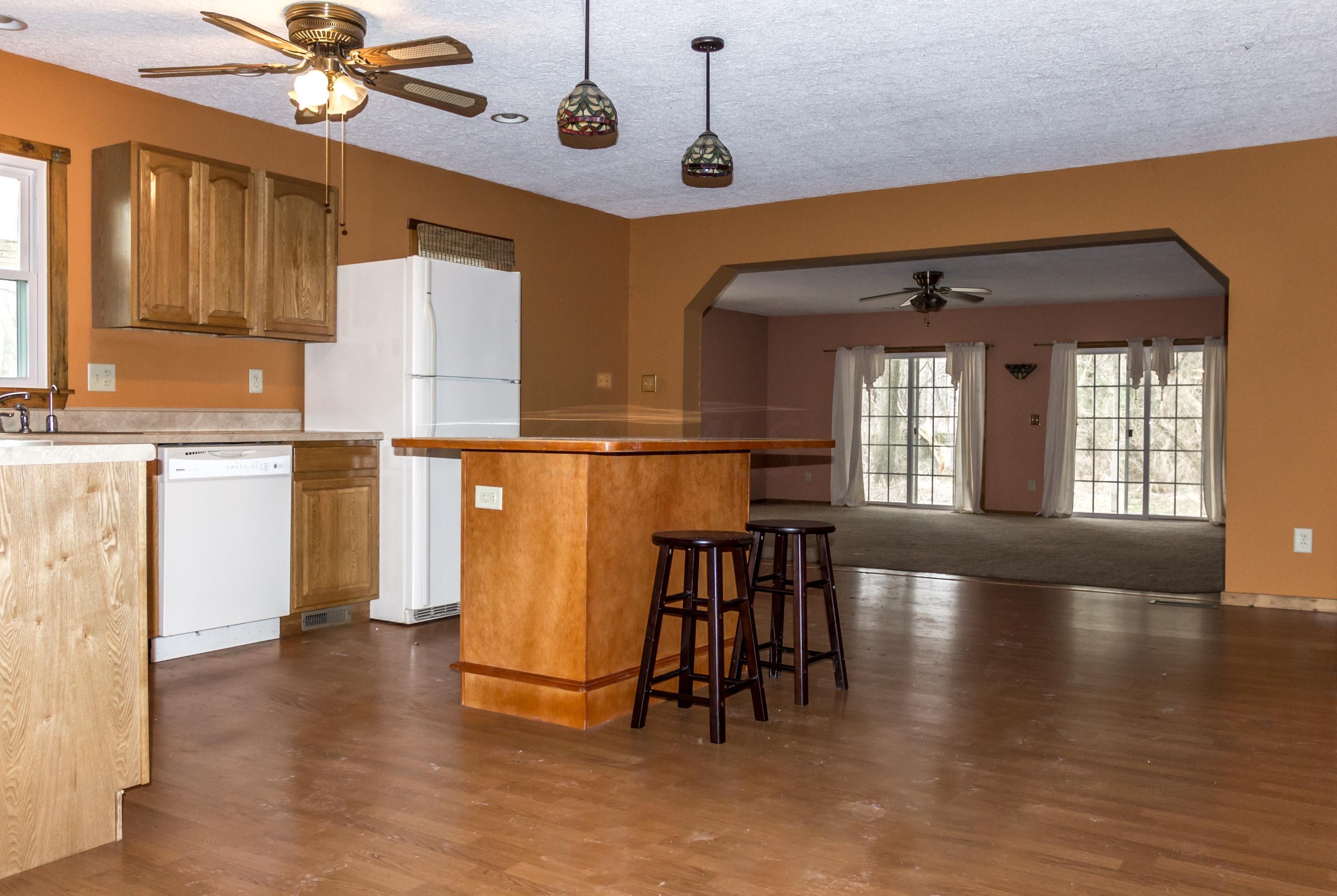 3375 Briggs Road Columbus, OH 43204 - Photo 11 of 29 Gallery Image 11