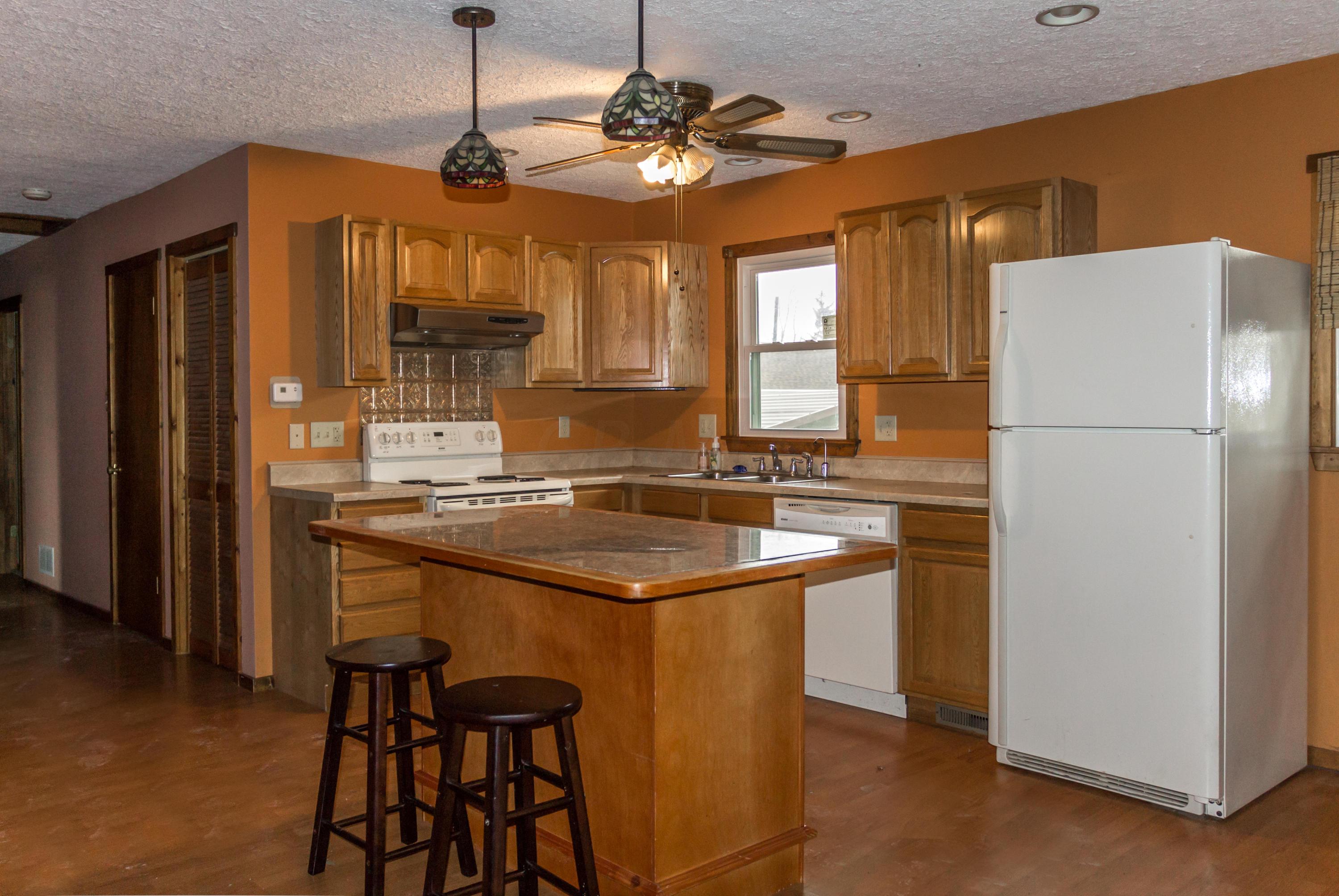 3375 Briggs Road Columbus, OH 43204 - Photo 12 of 29 Gallery Image 12