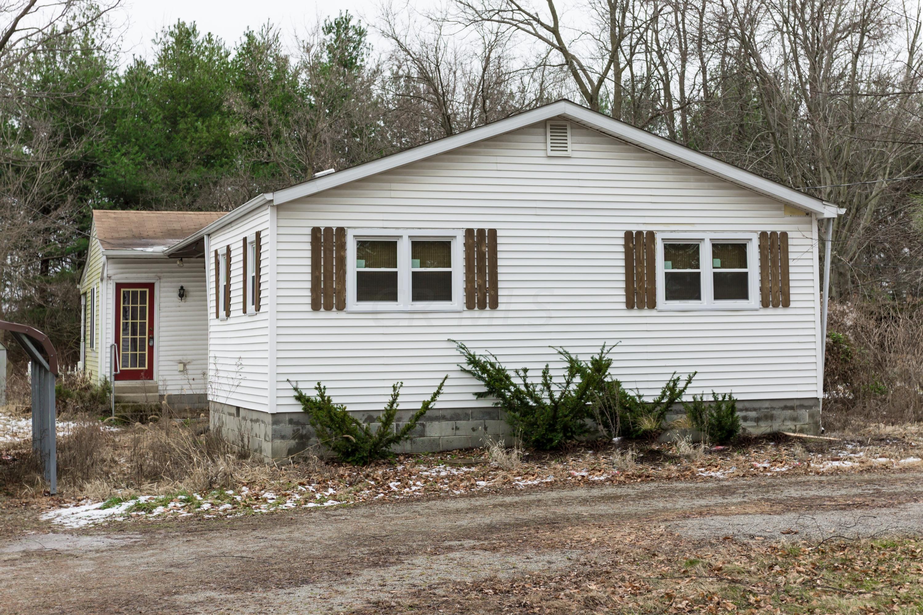 3375 Briggs Road Columbus, OH 43204 - Photo 2 of 29 Gallery Image 2