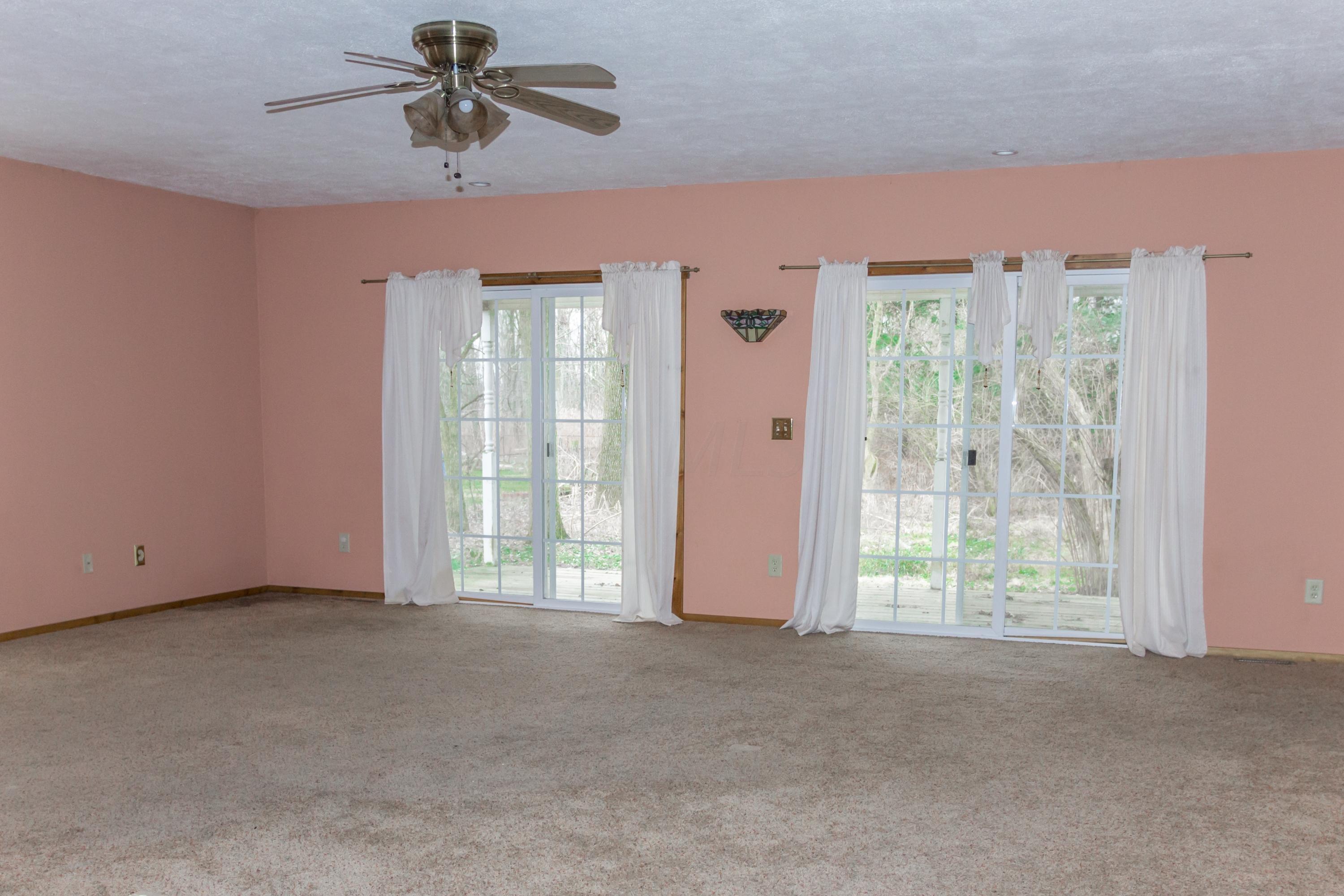 3375 Briggs Road Columbus, OH 43204 - Photo 3 of 29 Gallery Image 3