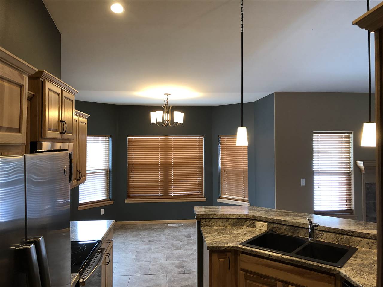 537 Raleigh Lane Marion, IA 52302 - Photo 15 of 38 Gallery Image 15