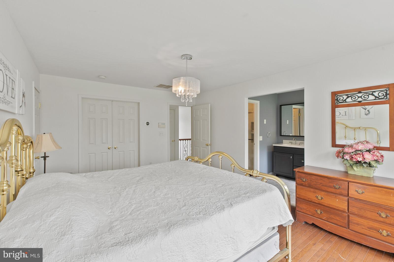 33 Bunting Bridge Road Cookstown, NJ 08511 - Photo 13 of 21