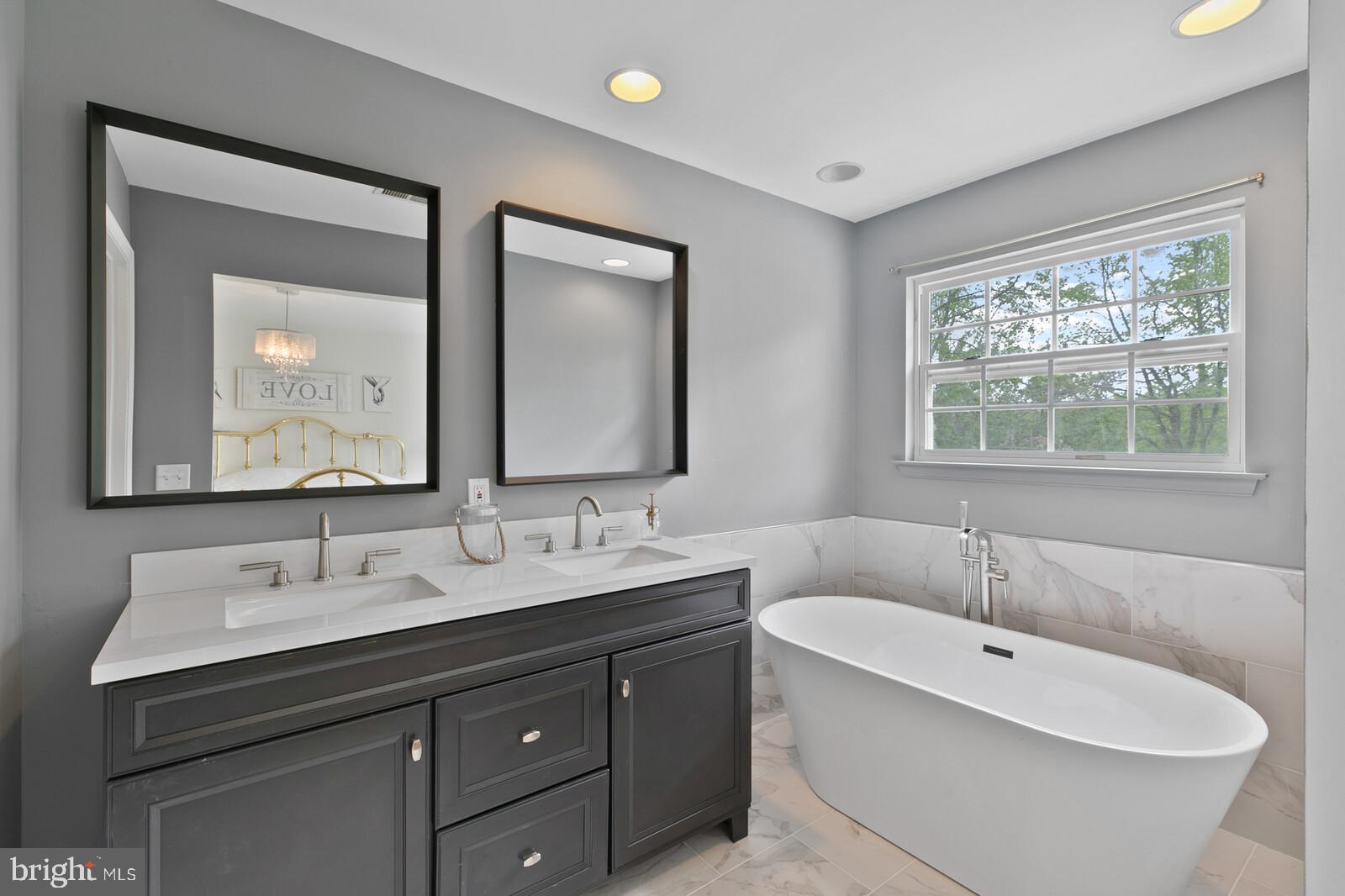 33 Bunting Bridge Road Cookstown, NJ 08511 - Photo 14 of 21