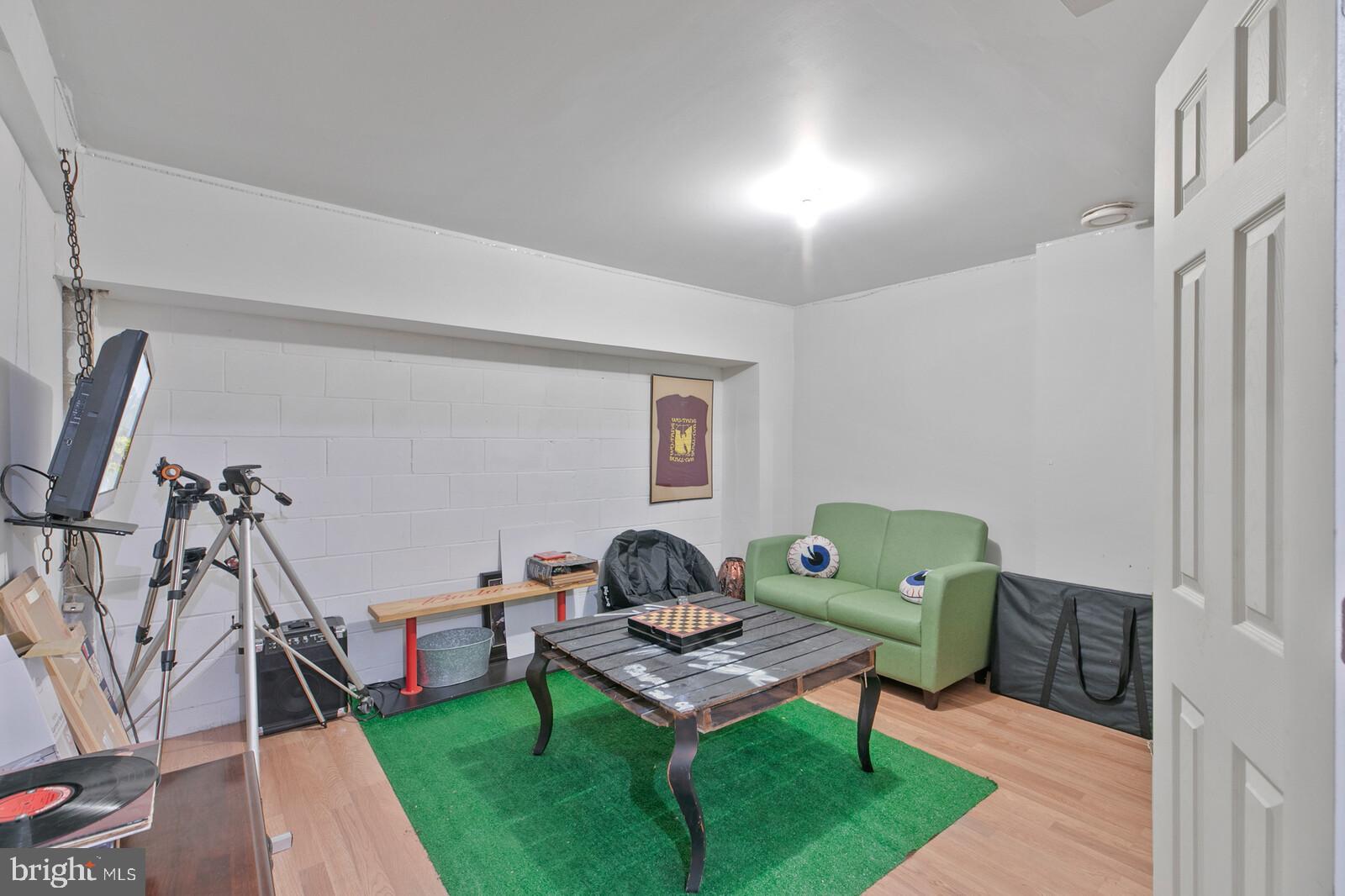 33 Bunting Bridge Road Cookstown, NJ 08511 - Photo 16 of 21