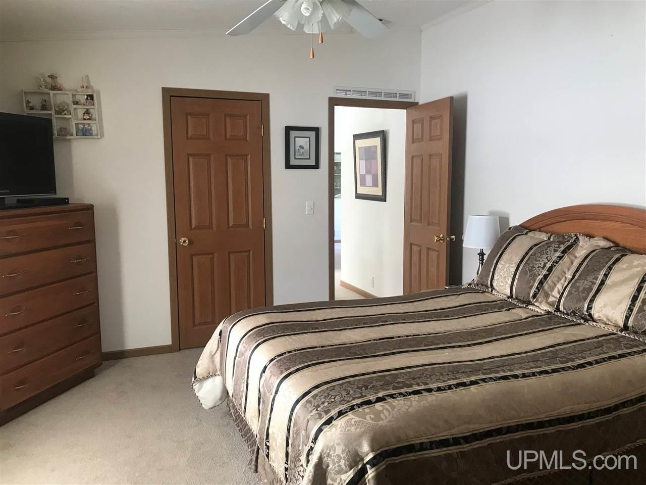 3905 Pine Mountain Road, Unit LOT 43 RIVER'S BEND Iron Mountain, MI 49801 - Photo 17 of 27
