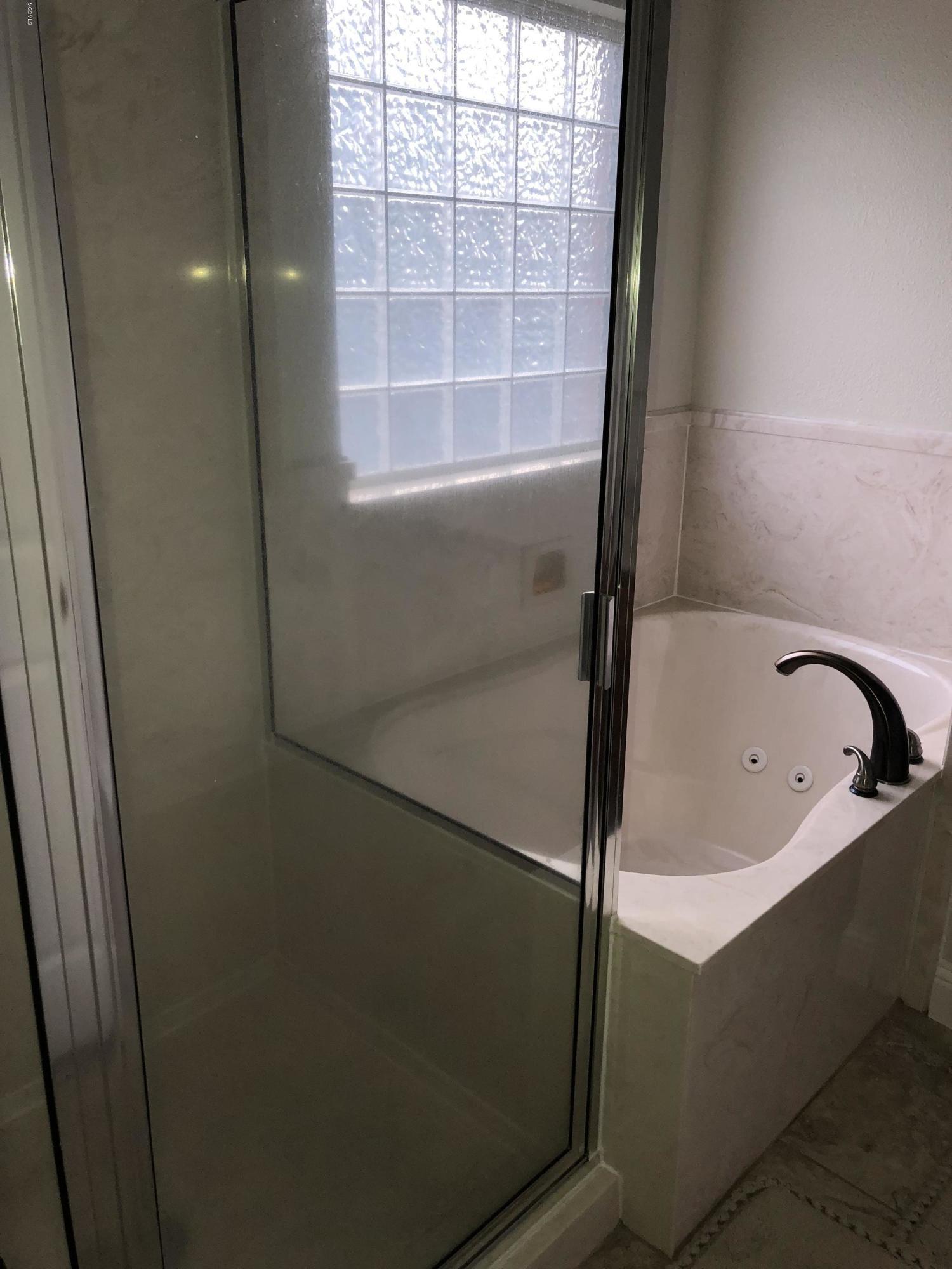 8917 Spring Avenue Ocean Springs, MS 39564 - Photo 11 of 16 Master Walk In Shower