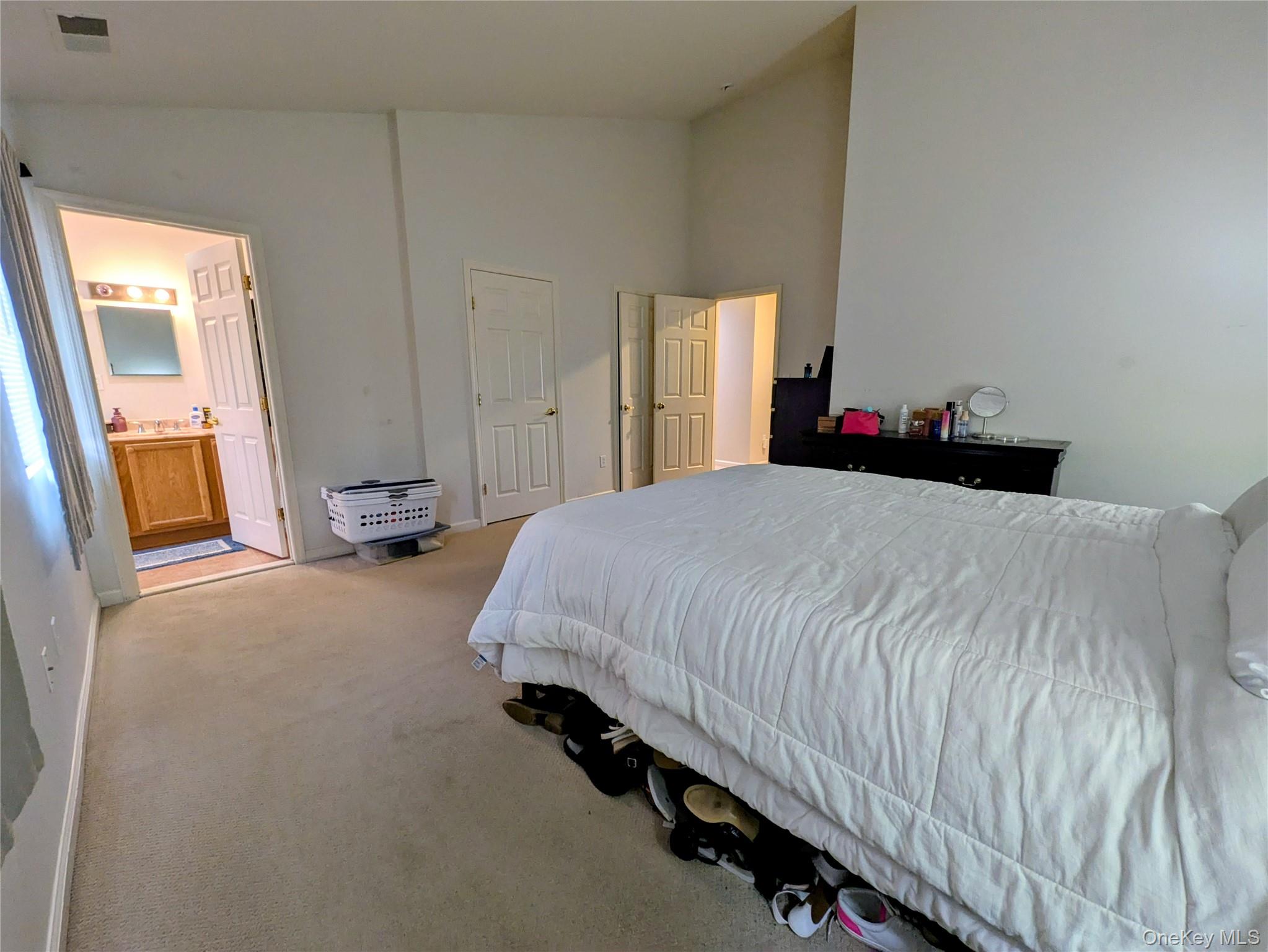 1206 Eagles Ridge Road Brewster, NY 10509 - Photo 15 of 29 Carpeted bedroom with ensuite bath