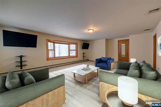 $879,000 | 1316 Alps Road, Wayne, NJ 07470