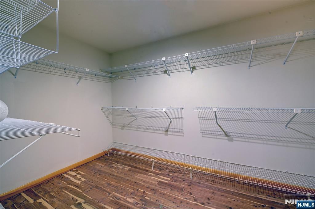 1316 Alps Road Wayne, NJ 07470 - Photo 22 of 39