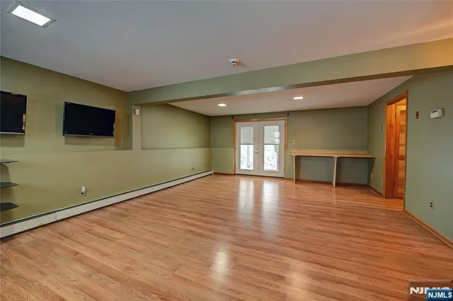 $879,000 | 1316 Alps Road, Wayne, NJ 07470