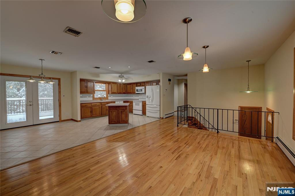 1316 Alps Road Wayne, NJ 07470 - Photo 8 of 39