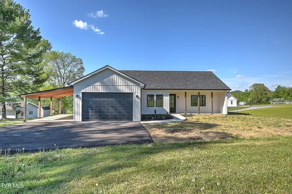 $539,900 | 137 Crestview Drive, Elizabethton, TN 37643