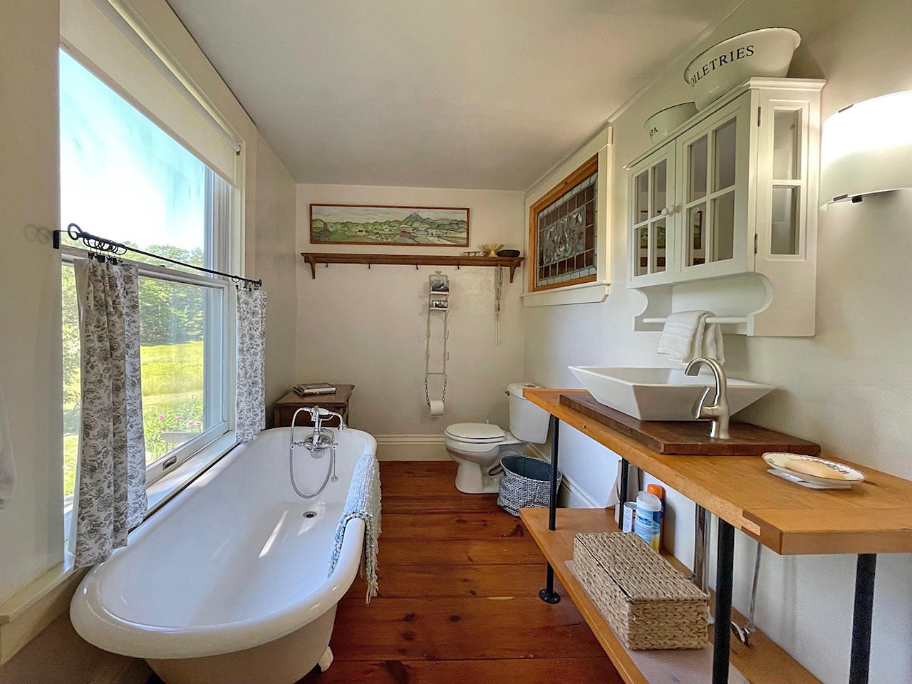 210 West Neck Road Nobleboro, ME 04555 - Photo 24 of 50 Primary ensuite bath