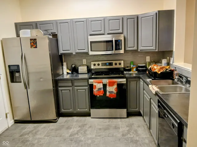 $230,000 | 8333 Pine Branch Lane, Indianapolis, IN 46234