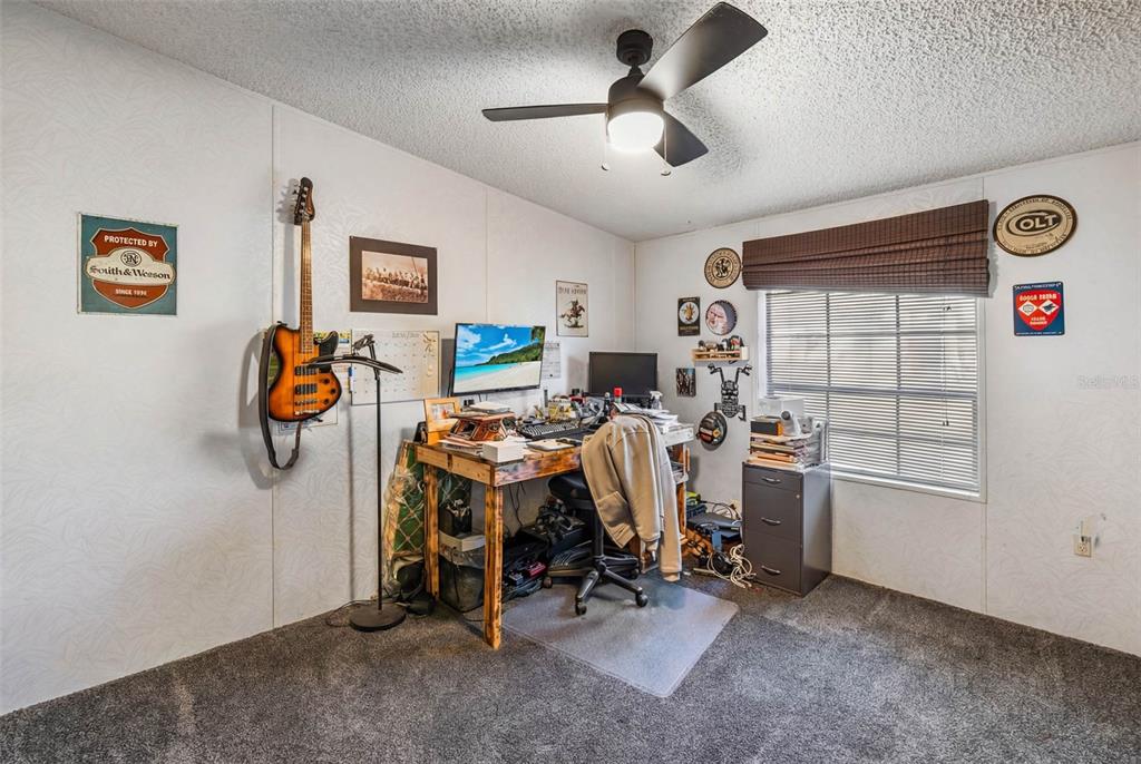 13205 Star Road Brooksville, FL 34613 - Photo 22 of 40 a view of workspace