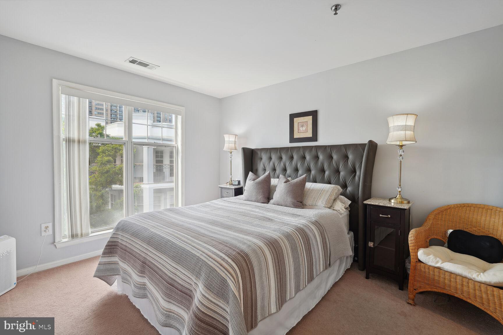5575 Seminary Road, Unit 404 Falls Church, VA 22041 - Photo 7 of 17 Double Primary Bedroom