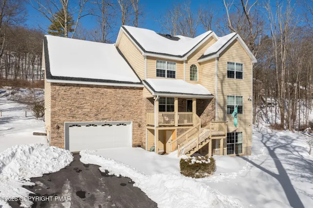 $475,000 | 2115 Hemlock Lane, East Stroudsburg, PA 18302