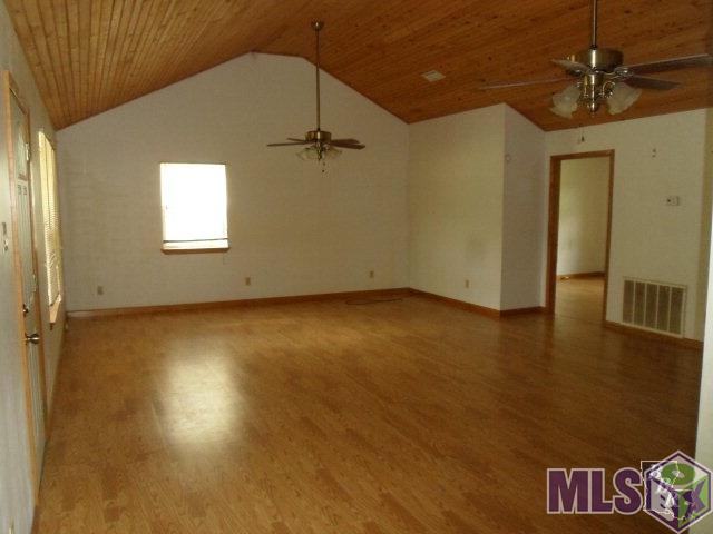207 Bayou Blue Road Houma, LA 70364 - Photo 3 of 9 Living/ Dining
