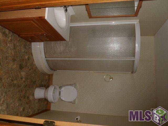 207 Bayou Blue Road Houma, LA 70364 - Photo 5 of 9 Bathroom 1