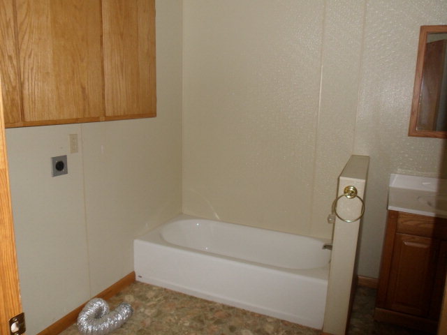 207 Bayou Blue Road Houma, LA 70364 - Photo 8 of 9 Bathroom 2
