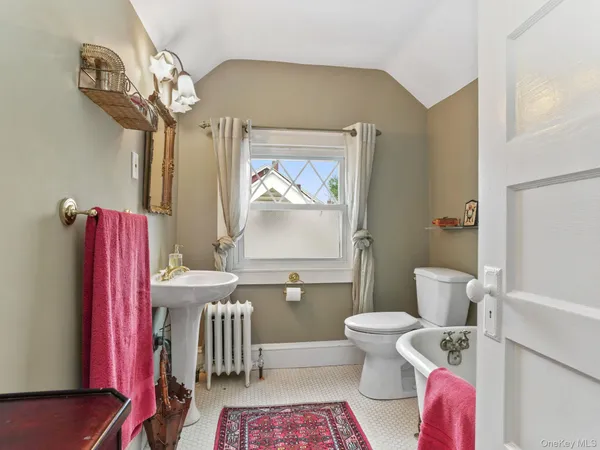 $995,000 | 36 Howard Avenue, White Plains, NY 10606