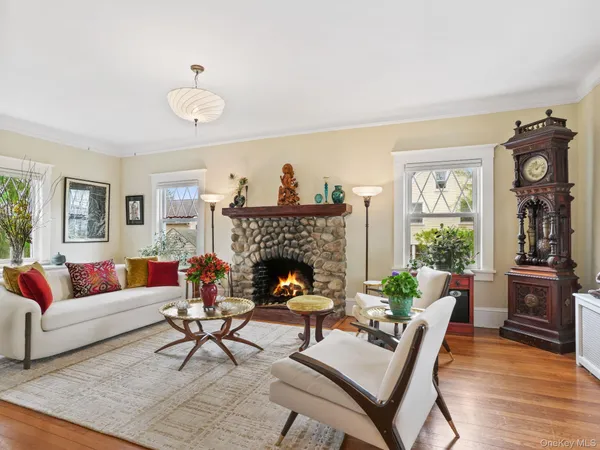 $995,000 | 36 Howard Avenue, White Plains, NY 10606