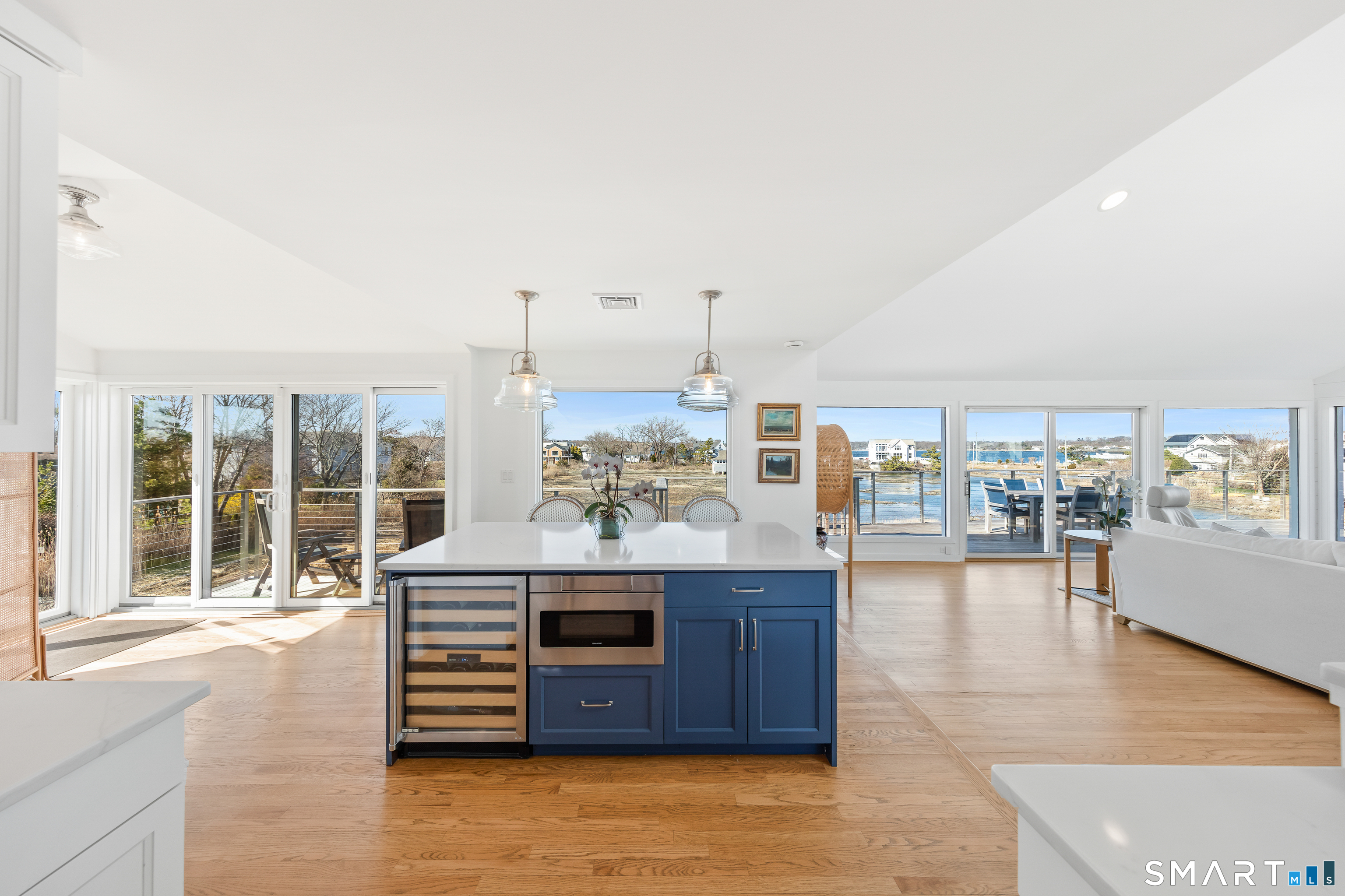 9 Marsh Road Westport, CT 06880 - Photo 11 of 39