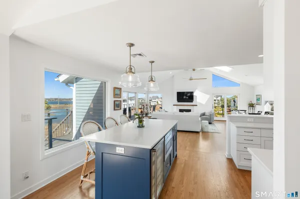 $2,425,000 | 9 Marsh Road, Westport, CT 06880