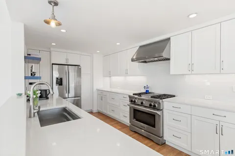 $2,425,000 | 9 Marsh Road, Westport, CT 06880