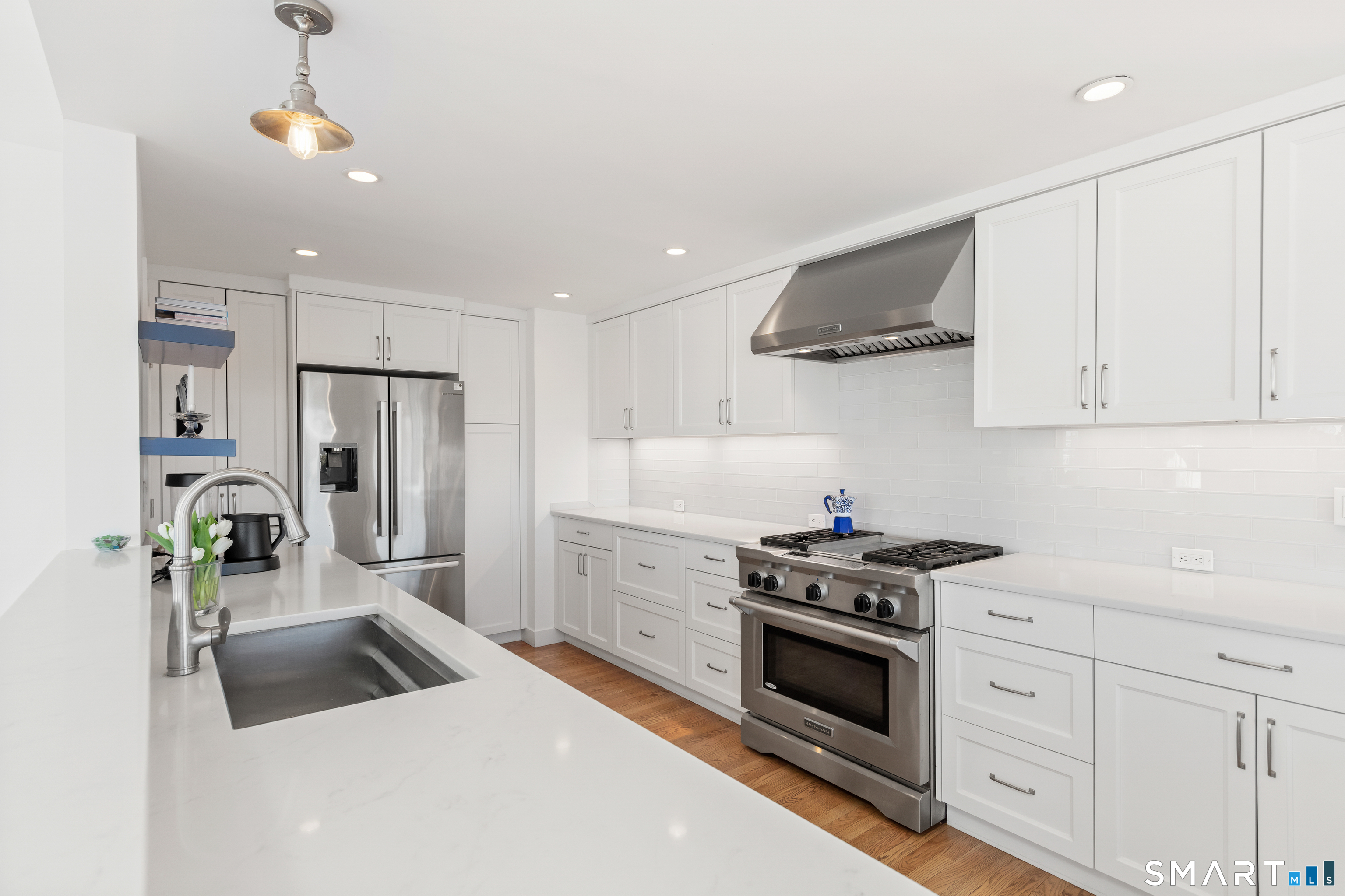 9 Marsh Road Westport, CT 06880 - Photo 17 of 39