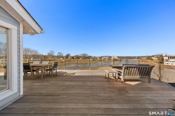 $2,425,000 | 9 Marsh Road, Westport, CT 06880