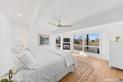$2,425,000 | 9 Marsh Road, Westport, CT 06880