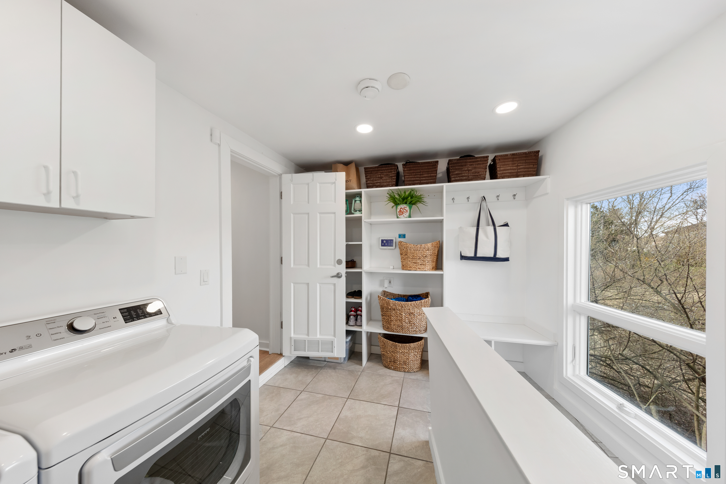 9 Marsh Road Westport, CT 06880 - Photo 29 of 39