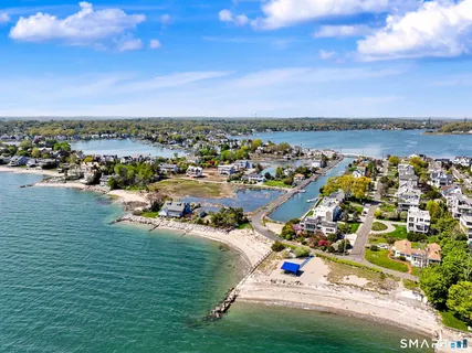 $2,425,000 | 9 Marsh Road, Westport, CT 06880