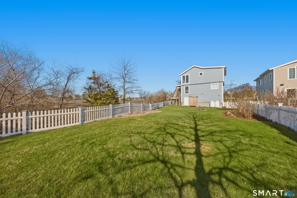 $2,425,000 | 9 Marsh Road, Westport, CT 06880