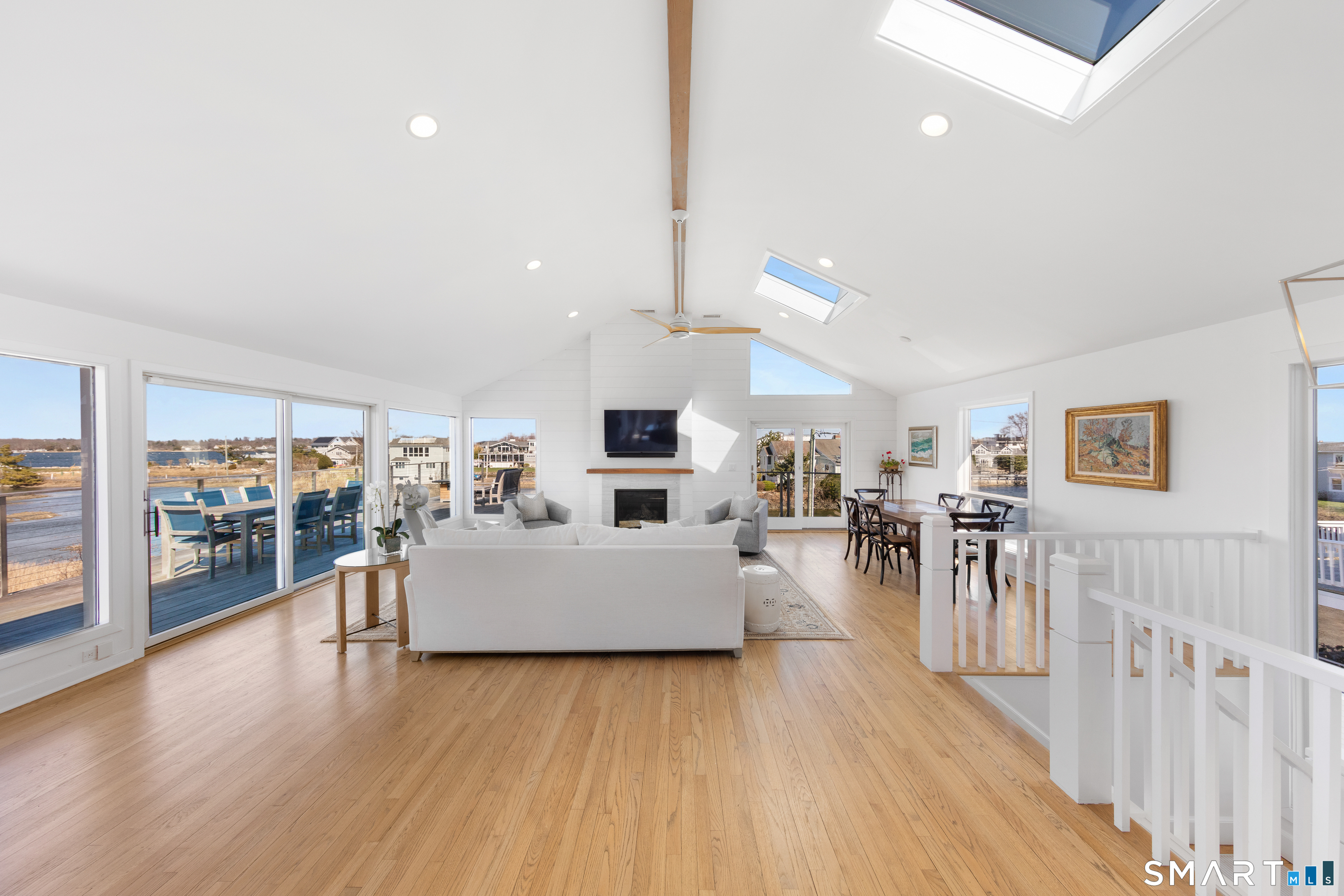 9 Marsh Road Westport, CT 06880 - Photo 4 of 39