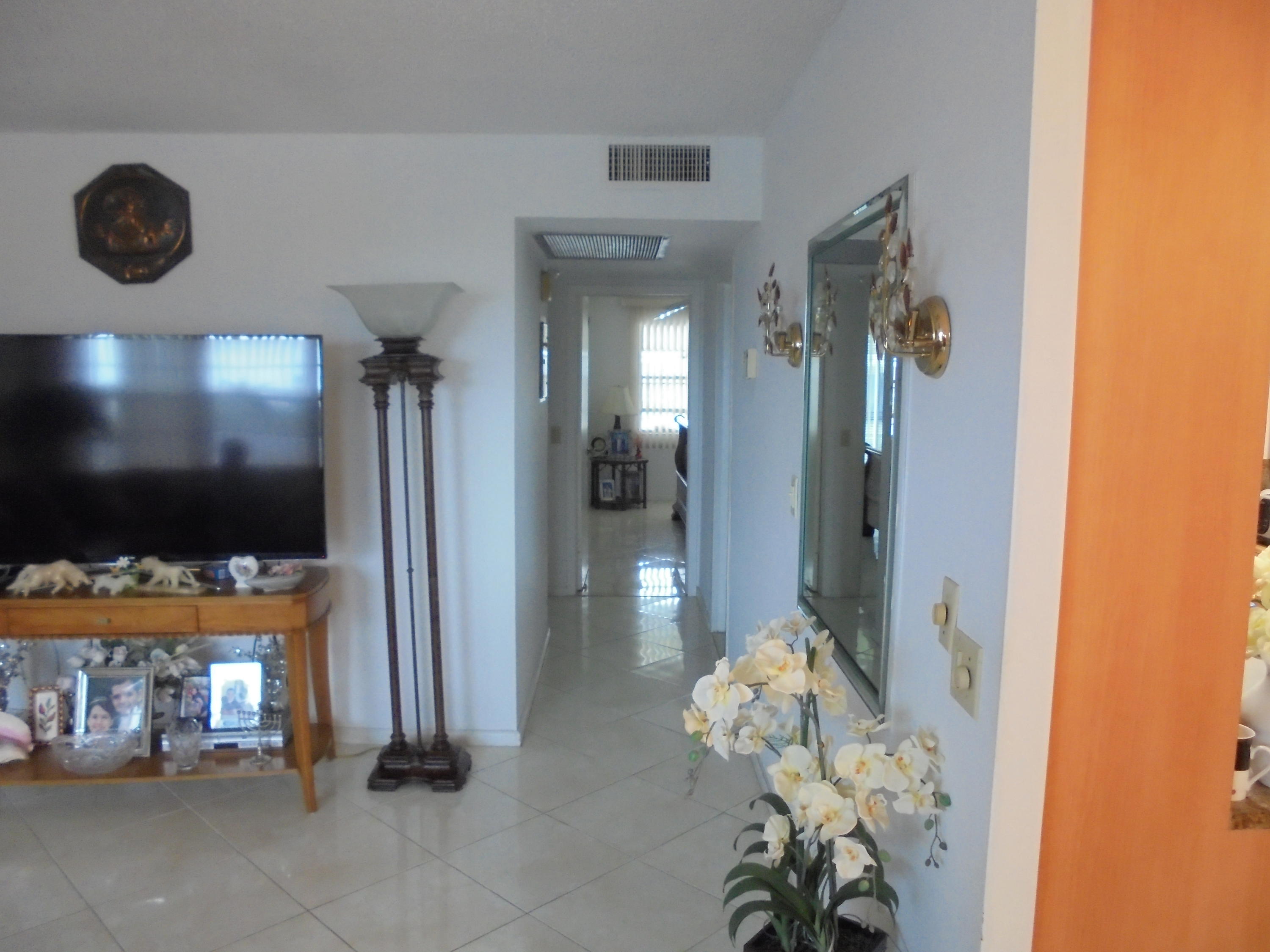 4062 Exeter Boca Raton, FL 33434 - Photo 12 of 24 4062 Exeter D - LG 012