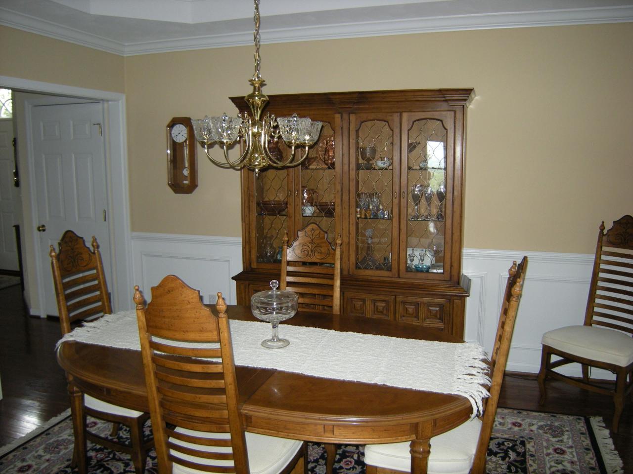 6087 Wertz Orchard Road Roanoke, VA 24018 - Photo 5 of 14 Dining Room