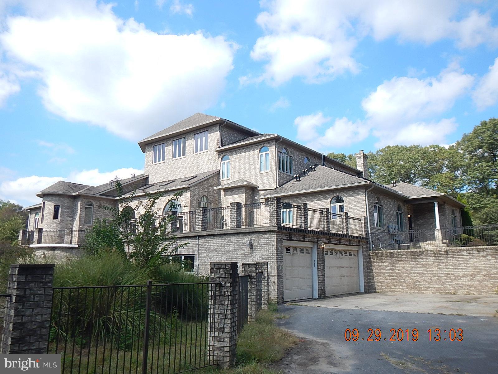 1729 Saddle Drive Gambrills, MD 21054 - Photo 2 of 47