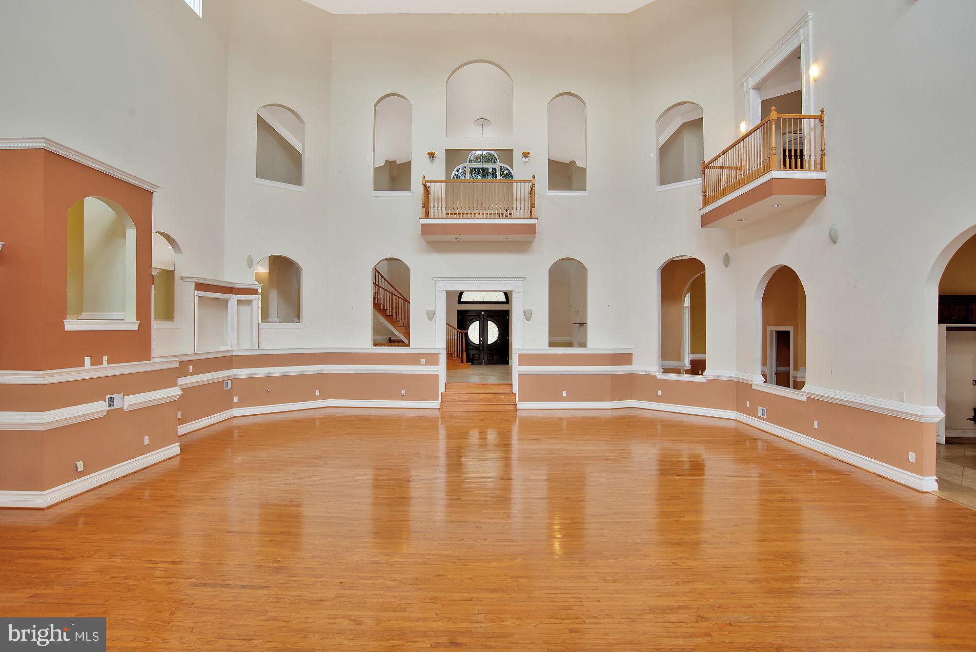 1729 Saddle Drive Gambrills, MD 21054 - Photo 3 of 47