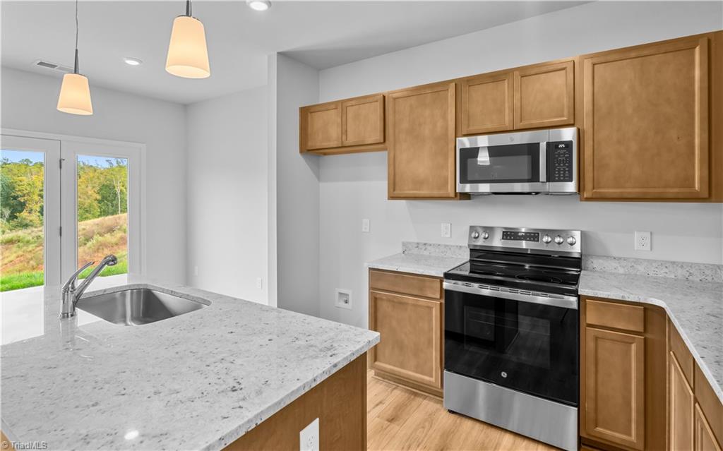 5097 Fallmeade Road Kernersville, NC 27284 - Photo 11 of 41