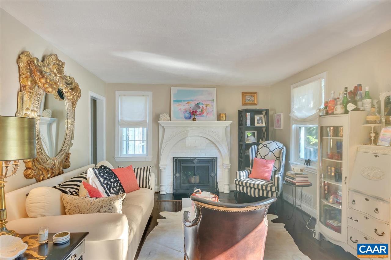 1307 Greenway Road Charlottesville, VA 22903 - Photo 8 of 27 Gallery Image 8
