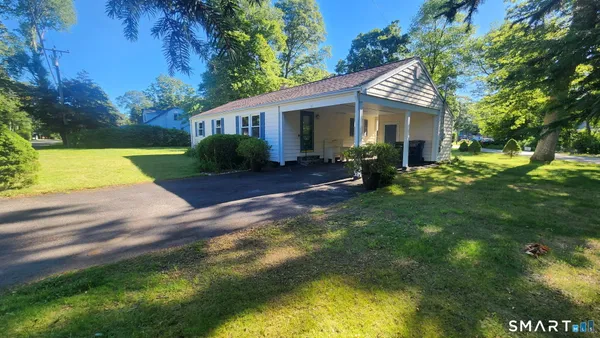 $3,200 | 51 Rogers Lake Trail, Old Lyme, CT 06371