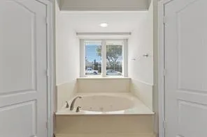 $2,350 | 3904 Blue Pond Circle, Fort Worth, TX 76123