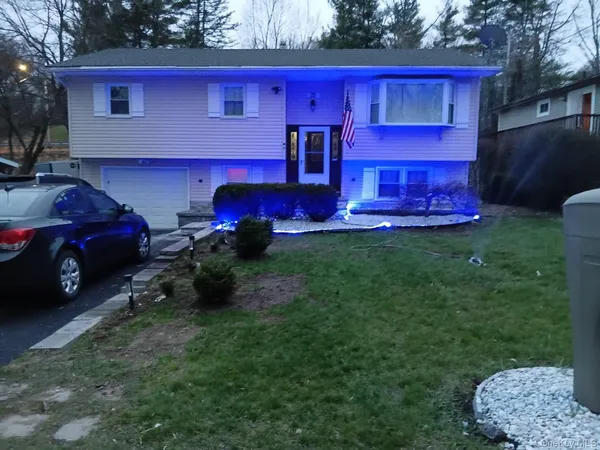 $565,000 | 22 Grove Street, Harriman, NY 10926