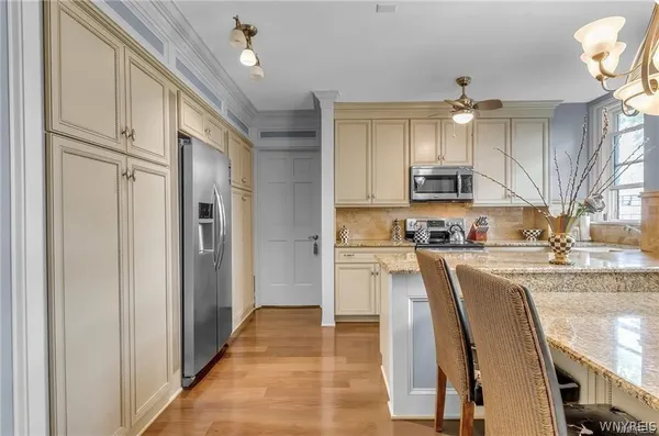 $249,900 | 800 West Ferry Street, Unit 2CC, Buffalo, NY 14222