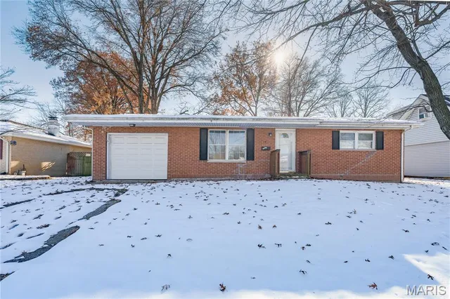 $50,000 | 14 Wilson Park Drive, Granite City, IL 62040