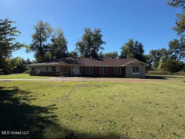 $185,000 | 345 Simmons Road, Lyon, MS 38645
